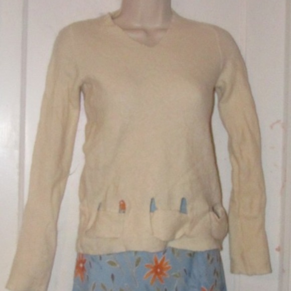 Fendi Ivory Wool Cut-outV- neck